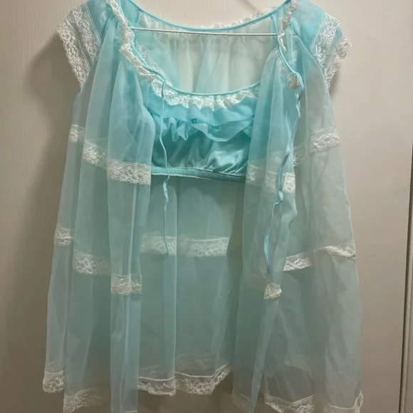 Vintage 60s short n Sweet 2 pc. Over Robe and bralette Rare sheer lace ties S/M
